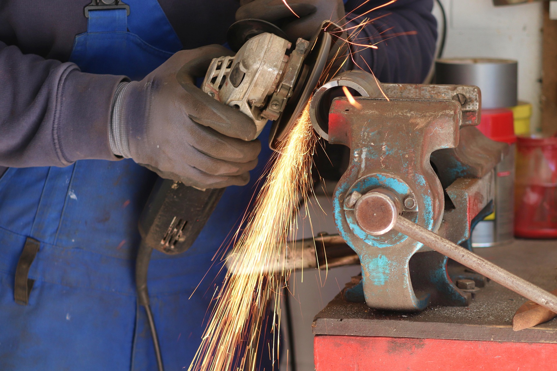 Präzise Metallbearbeitung